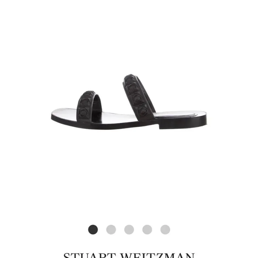 Stuart Weitzman description stuart